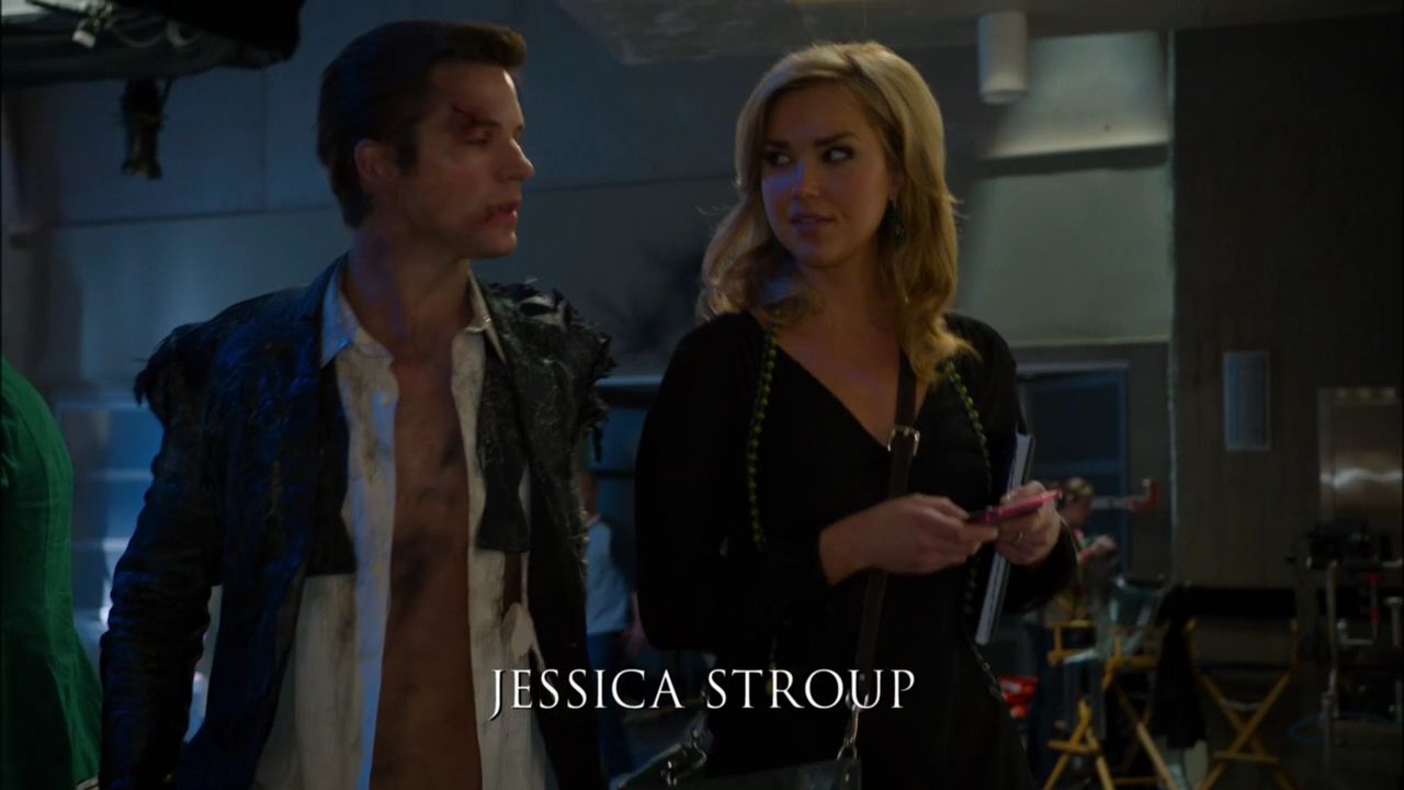 90210-S04E20-018.jpg