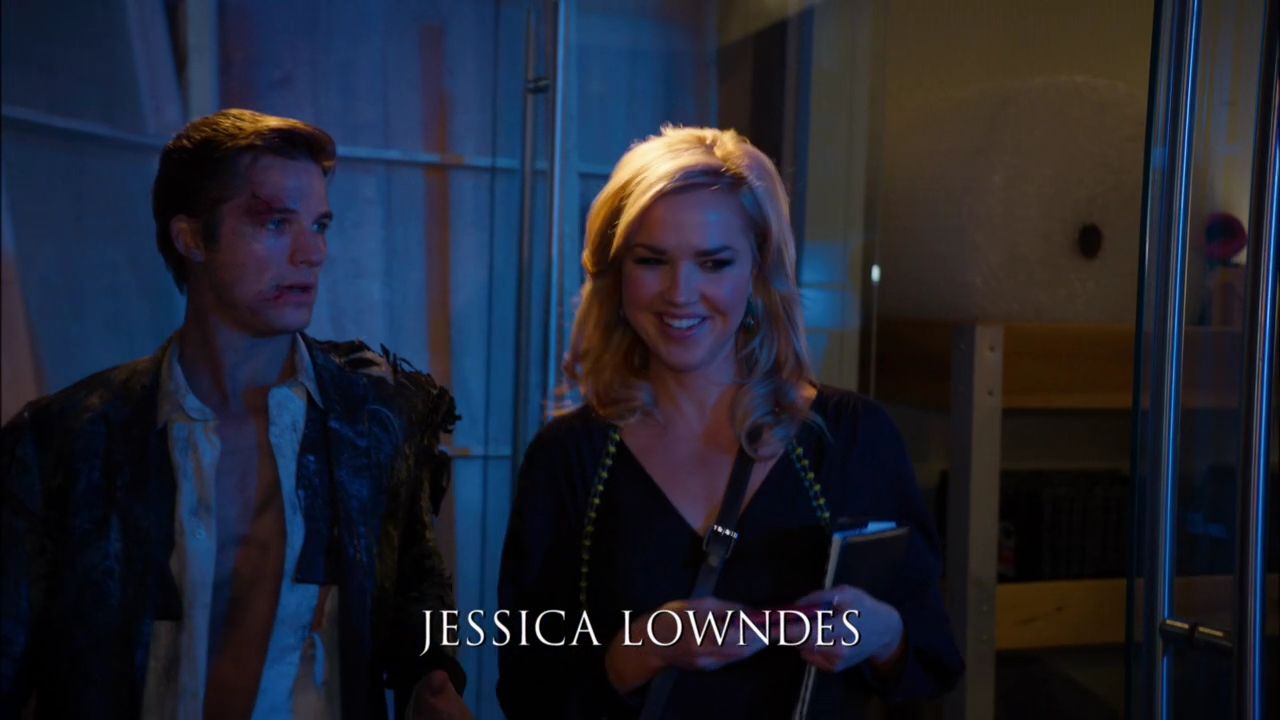 90210-S04E20-025.jpg