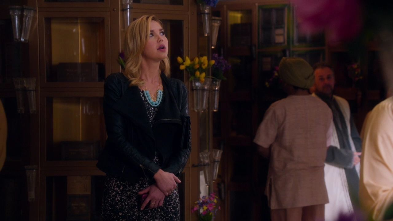 90210-S04E20-096.jpg