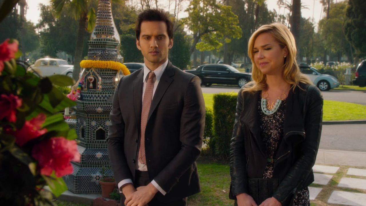 90210-S04E20-116.jpg