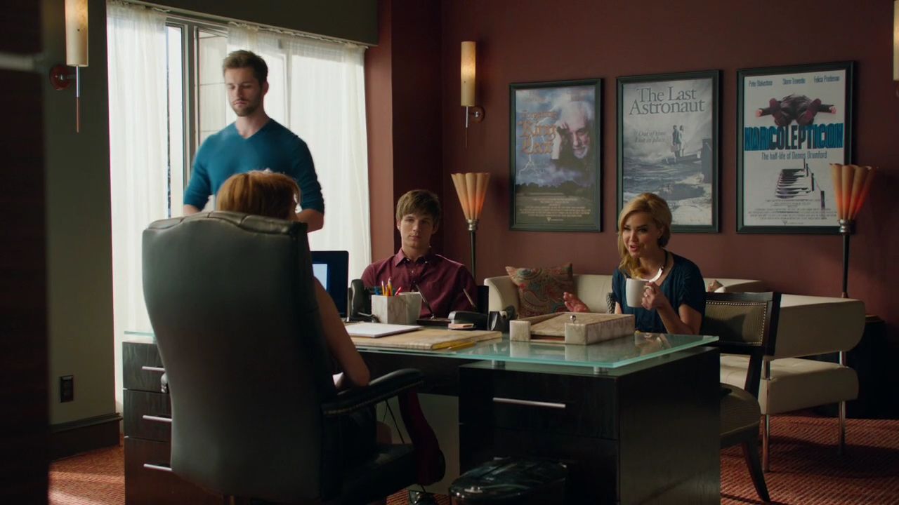 90210-S04E20-149.jpg