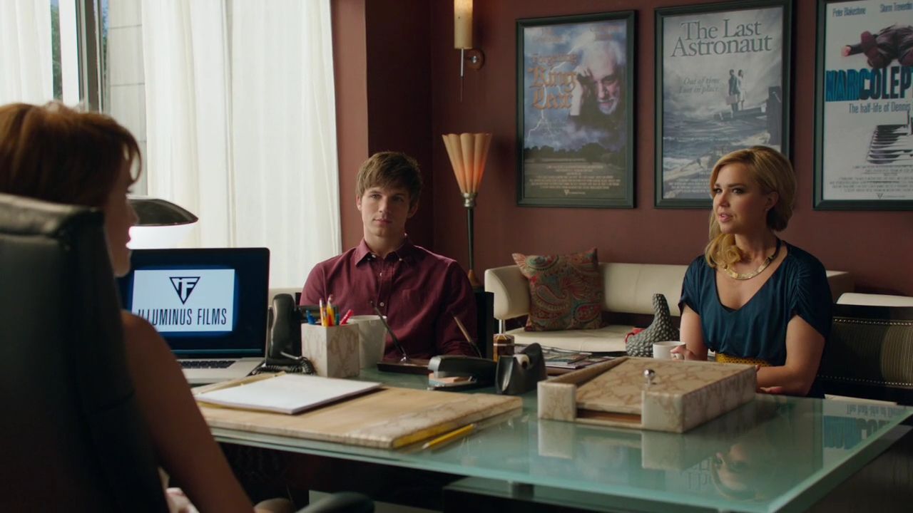 90210-S04E20-155.jpg