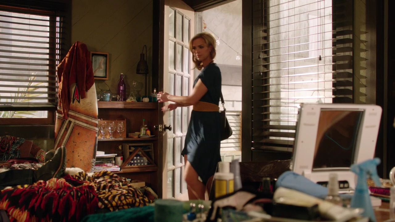 90210-S04E20-169.jpg