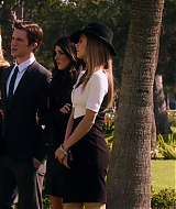 90210-S04E20-048.jpg