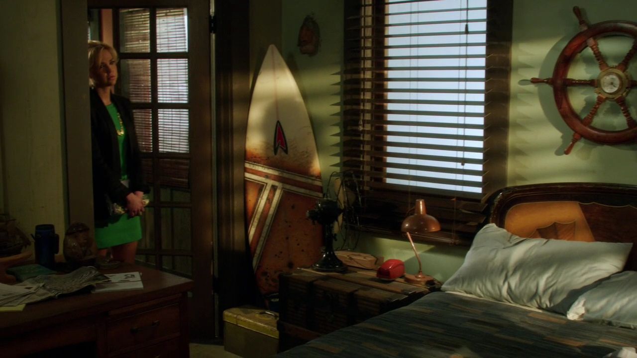 90210-S04E24-003.jpg