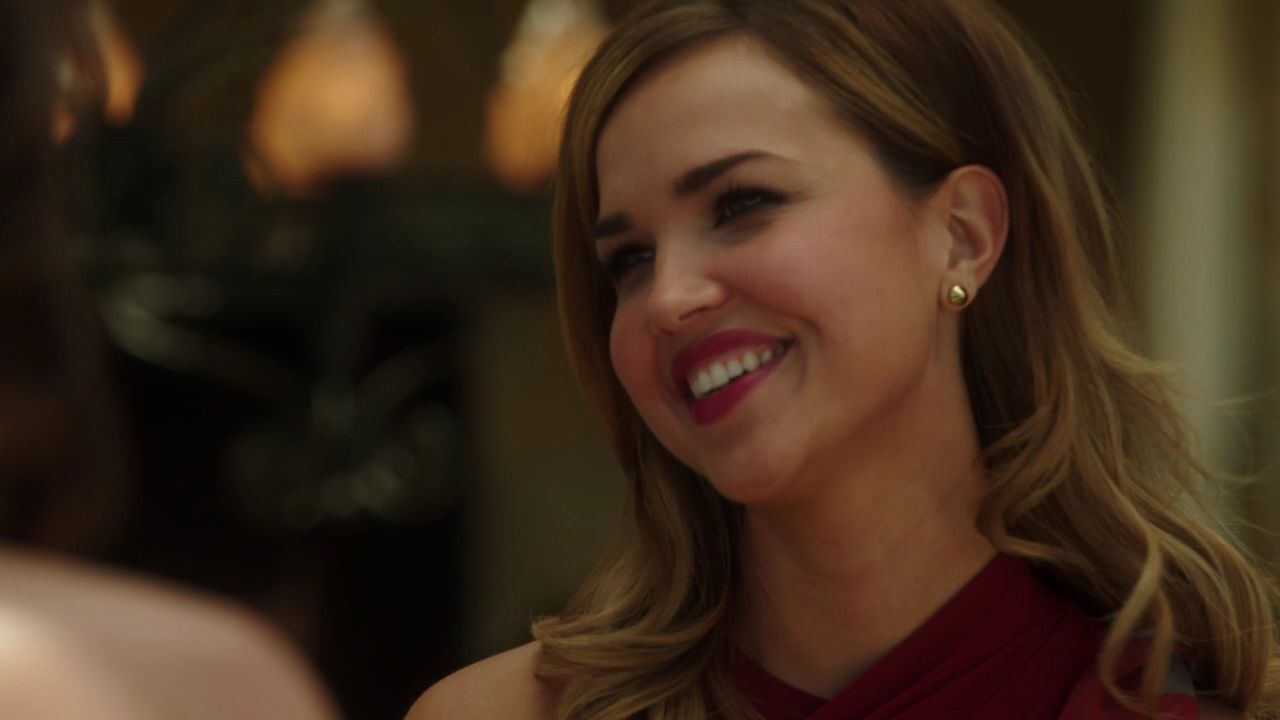 90210-S05E02-135.jpg
