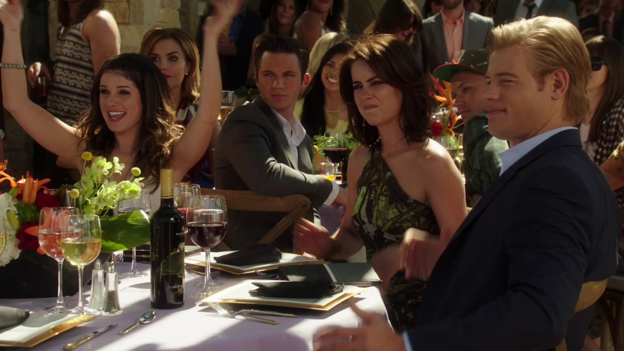 90210-S05E02-145.jpg