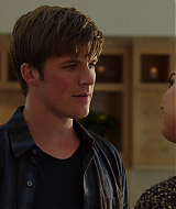 90210-S05E02-089.jpg