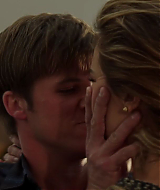 90210-S05E02-122.jpg