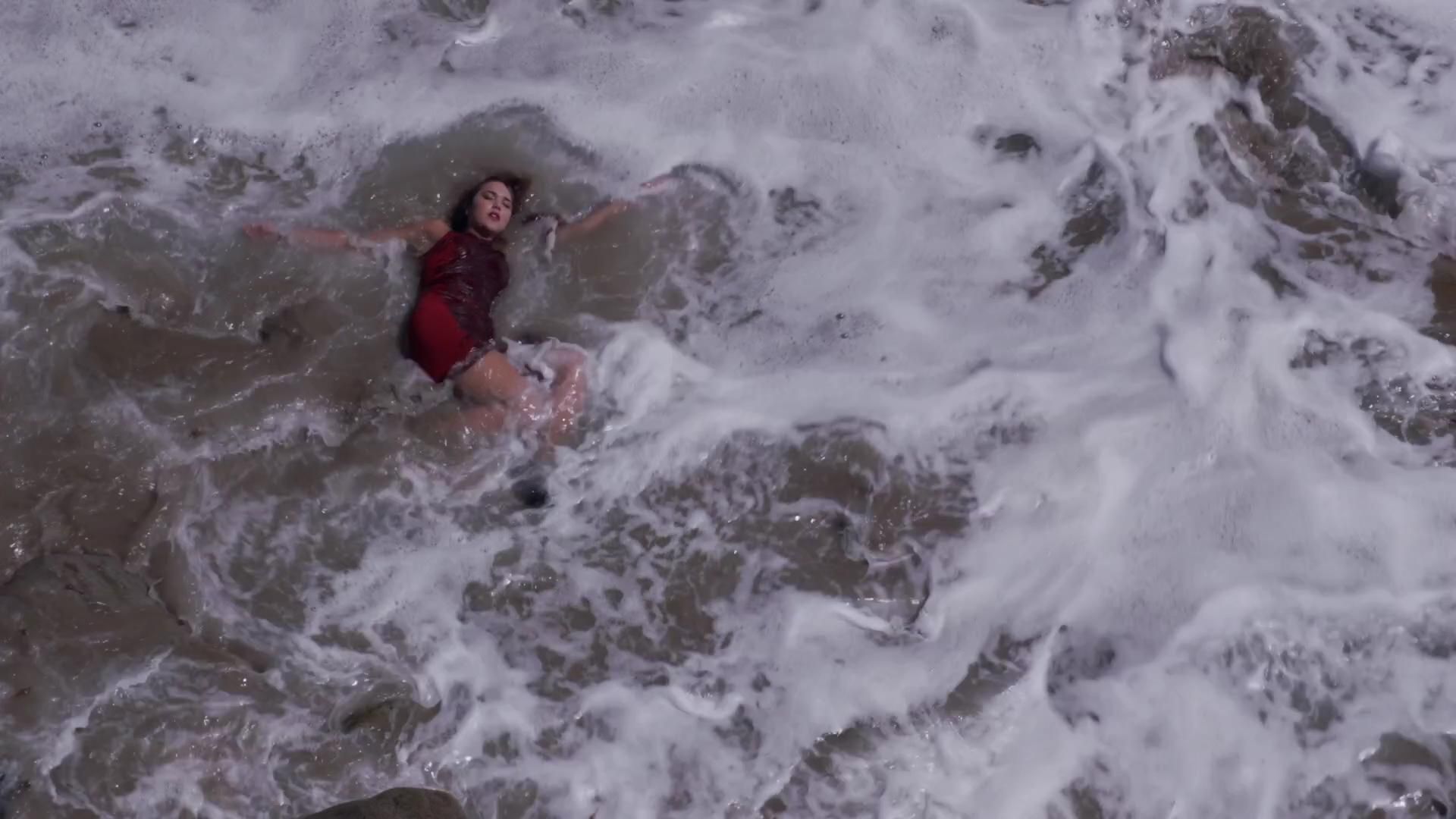 90210-S05E09-002.jpg