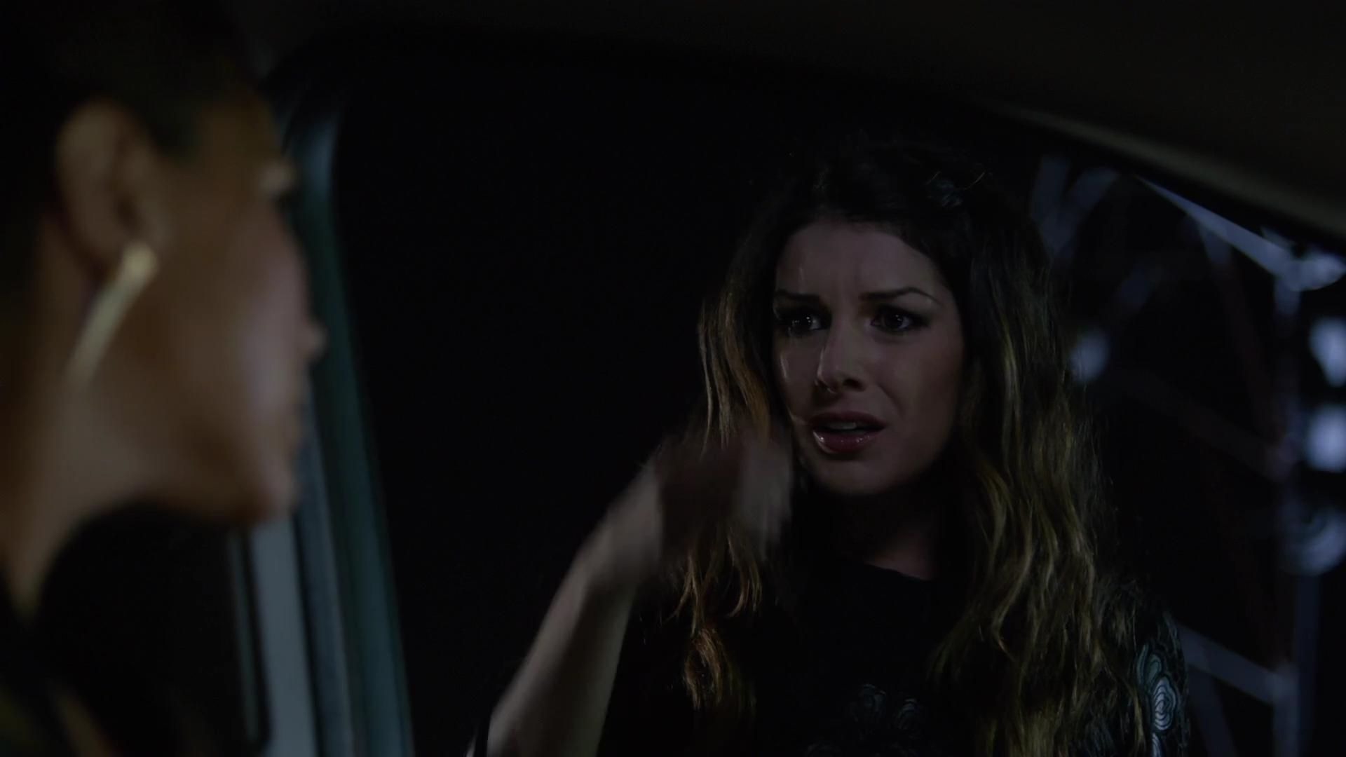 90210-S05E10-004.jpg
