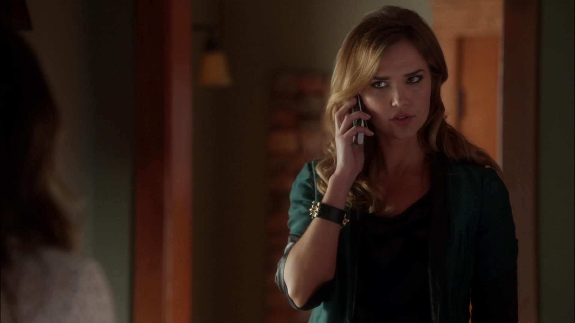 90210-S05E10-037.jpg
