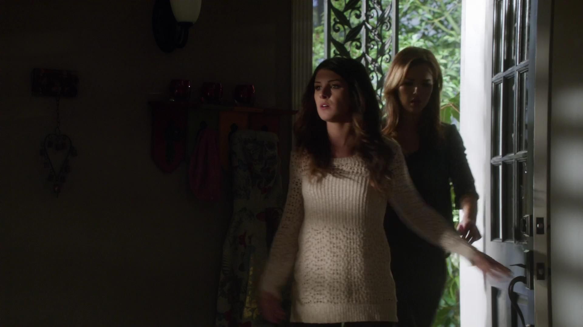 90210-S05E10-051.jpg