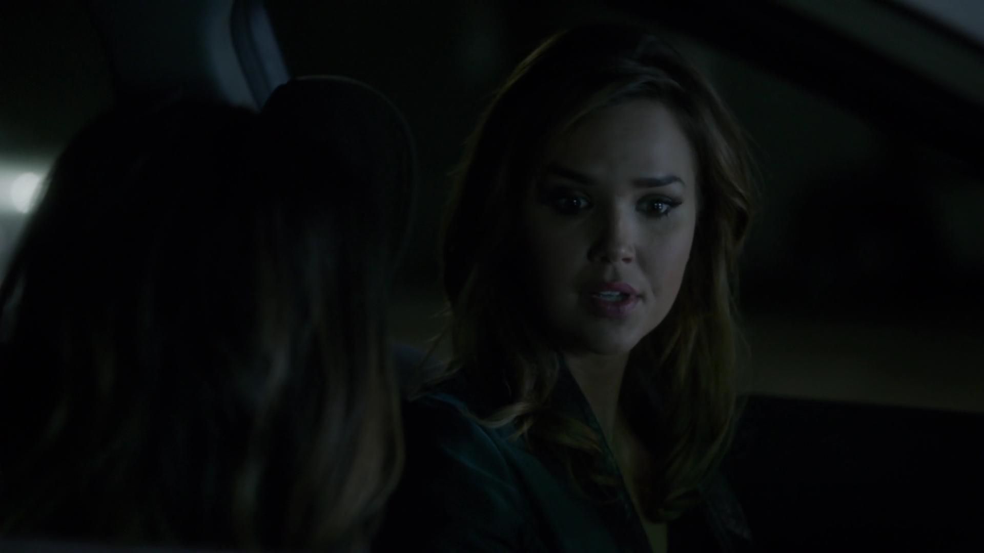 90210-S05E10-100.jpg