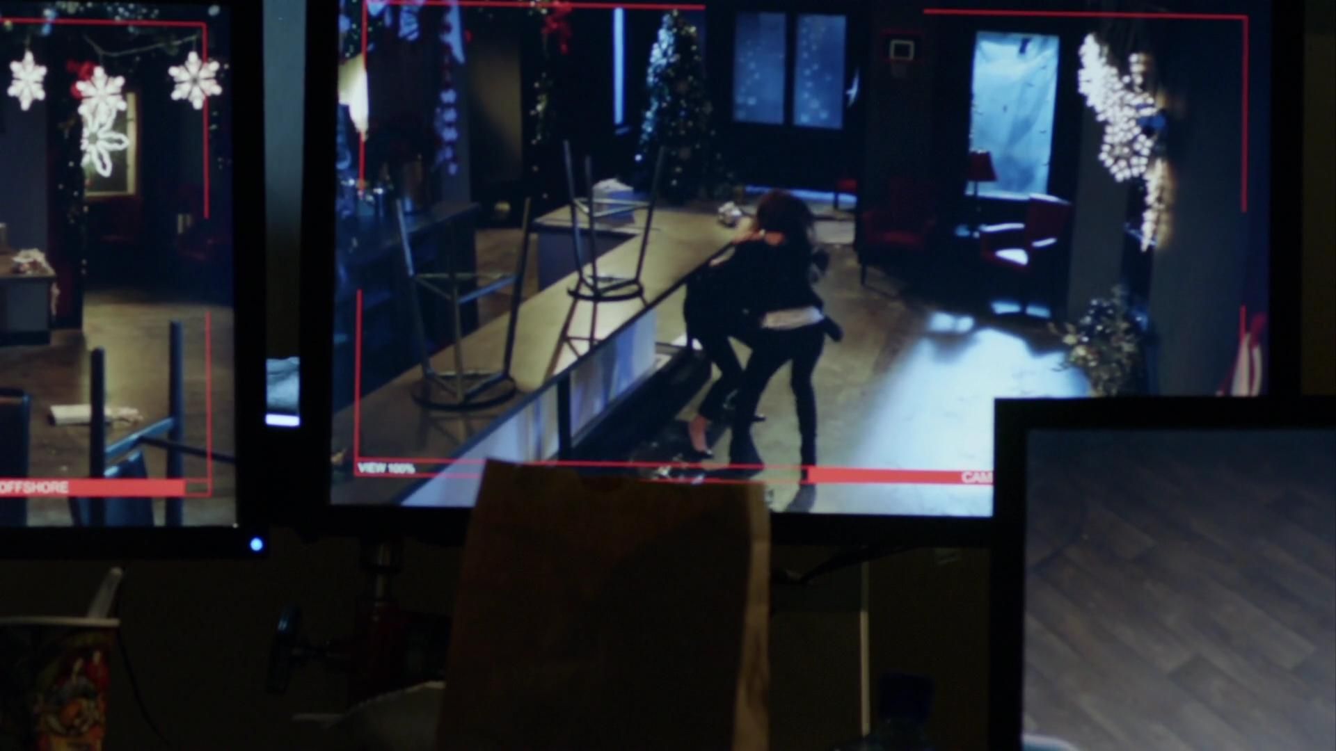 90210-S05E10-127.jpg