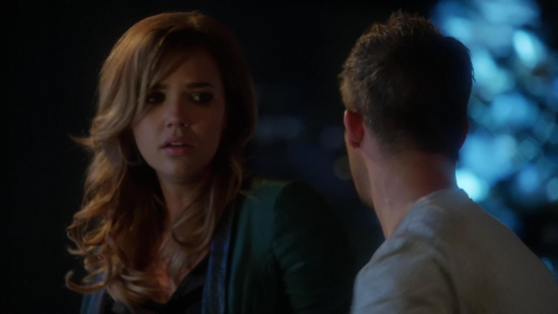 90210-S05E10-140.jpg