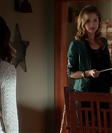 90210-S05E10-017.jpg