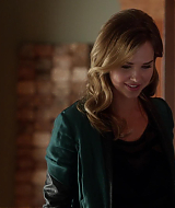 90210-S05E10-027.jpg