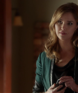 90210-S05E10-041.jpg