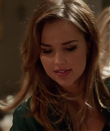 90210-S05E10-076.jpg