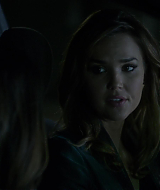 90210-S05E10-101.jpg