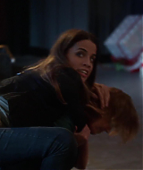 90210-S05E10-132.jpg