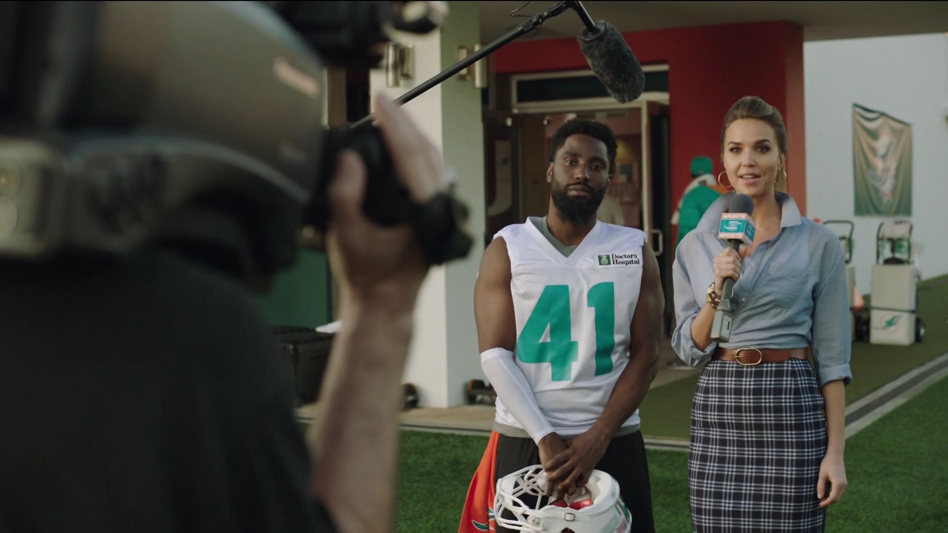 Ballers-S01E02-23.jpg