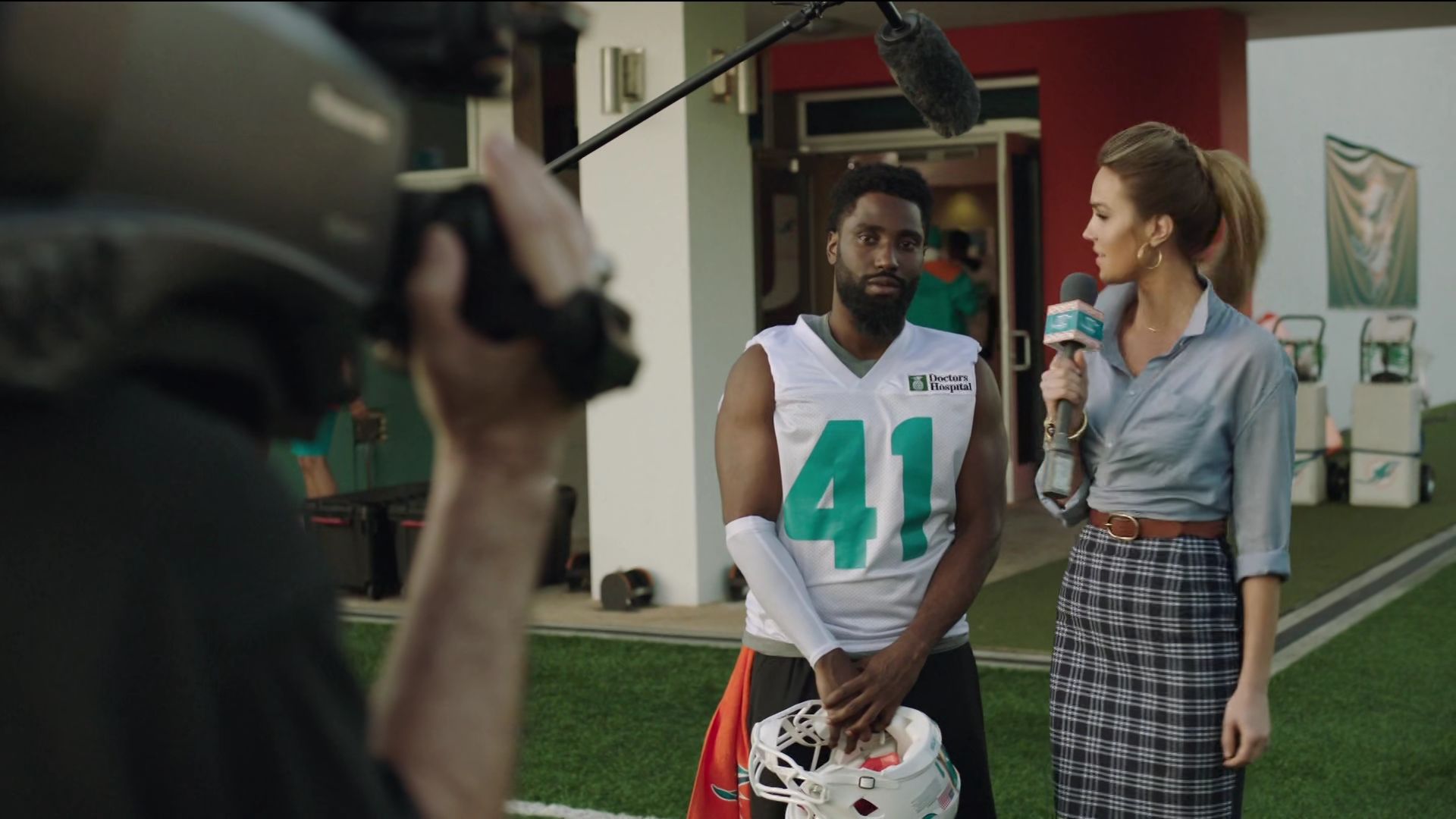 Ballers-S01E02-25.jpg