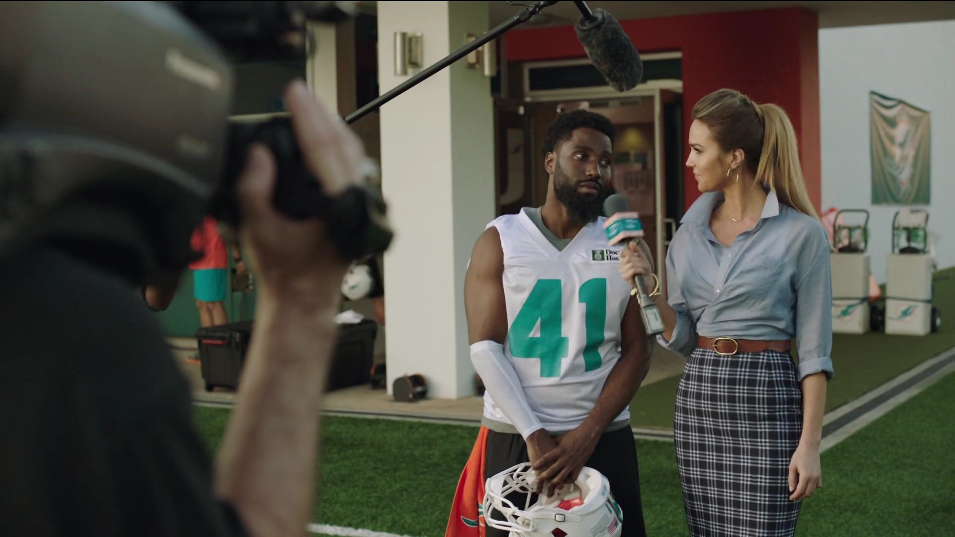 Ballers-S01E02-27.jpg
