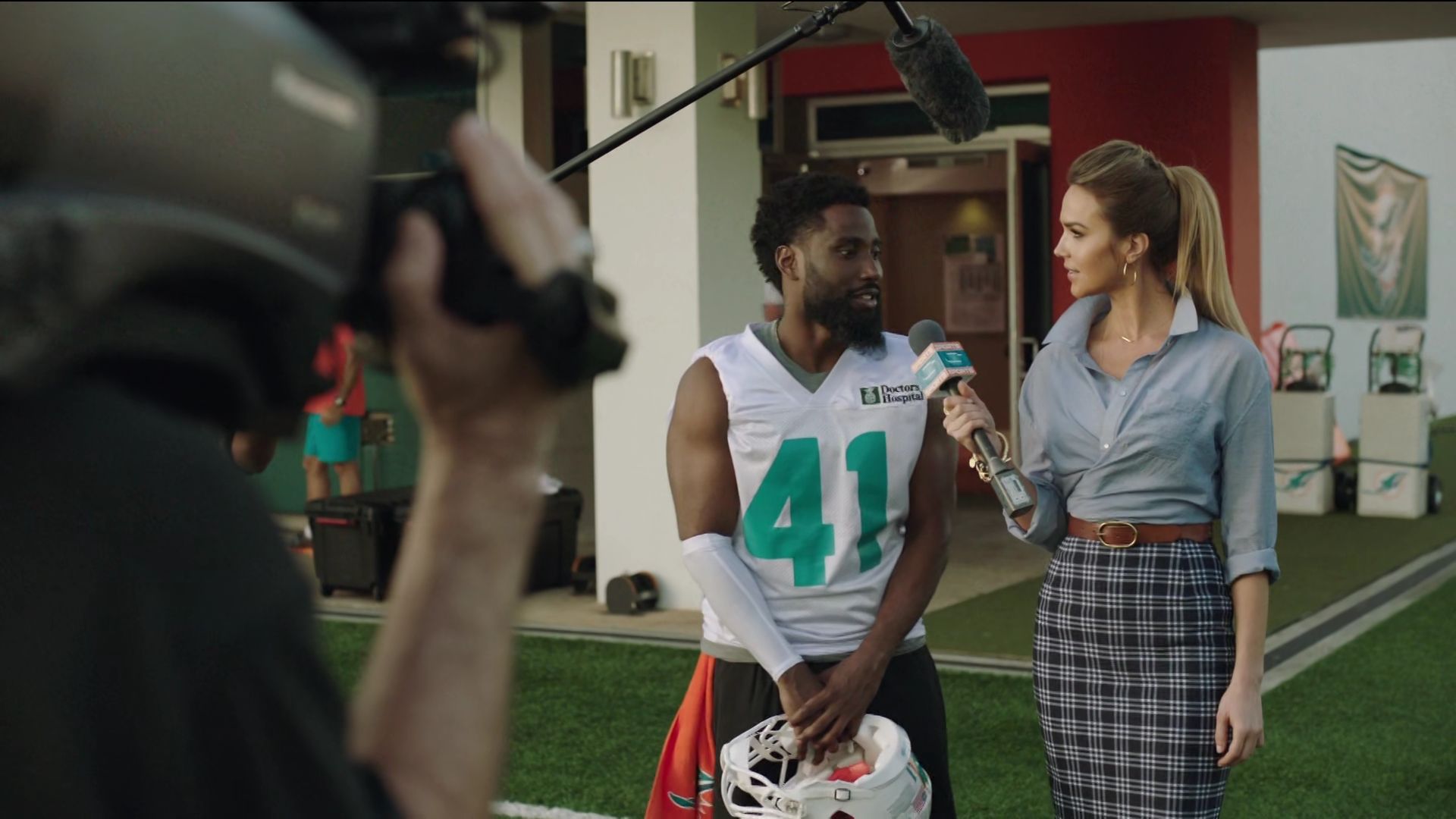 Ballers-S01E02-28.jpg