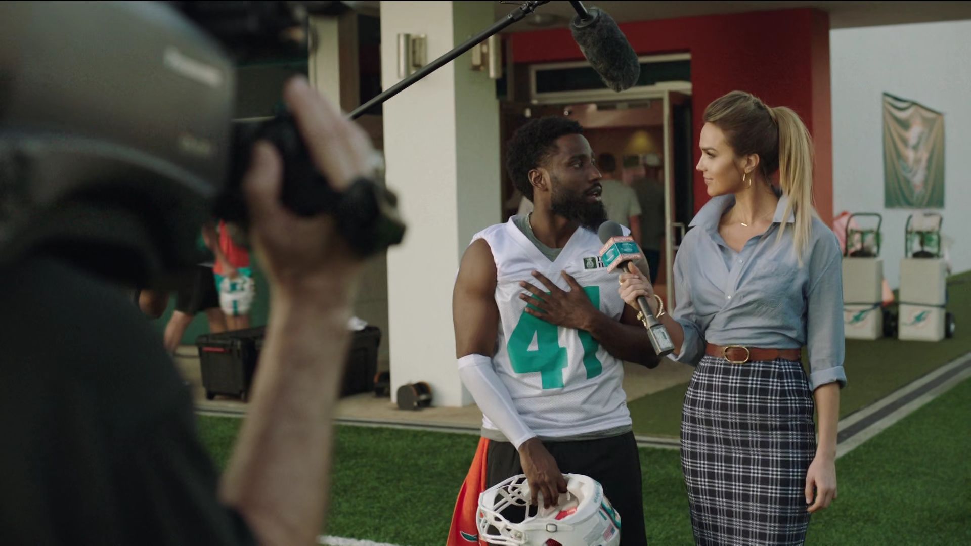Ballers-S01E02-35.jpg