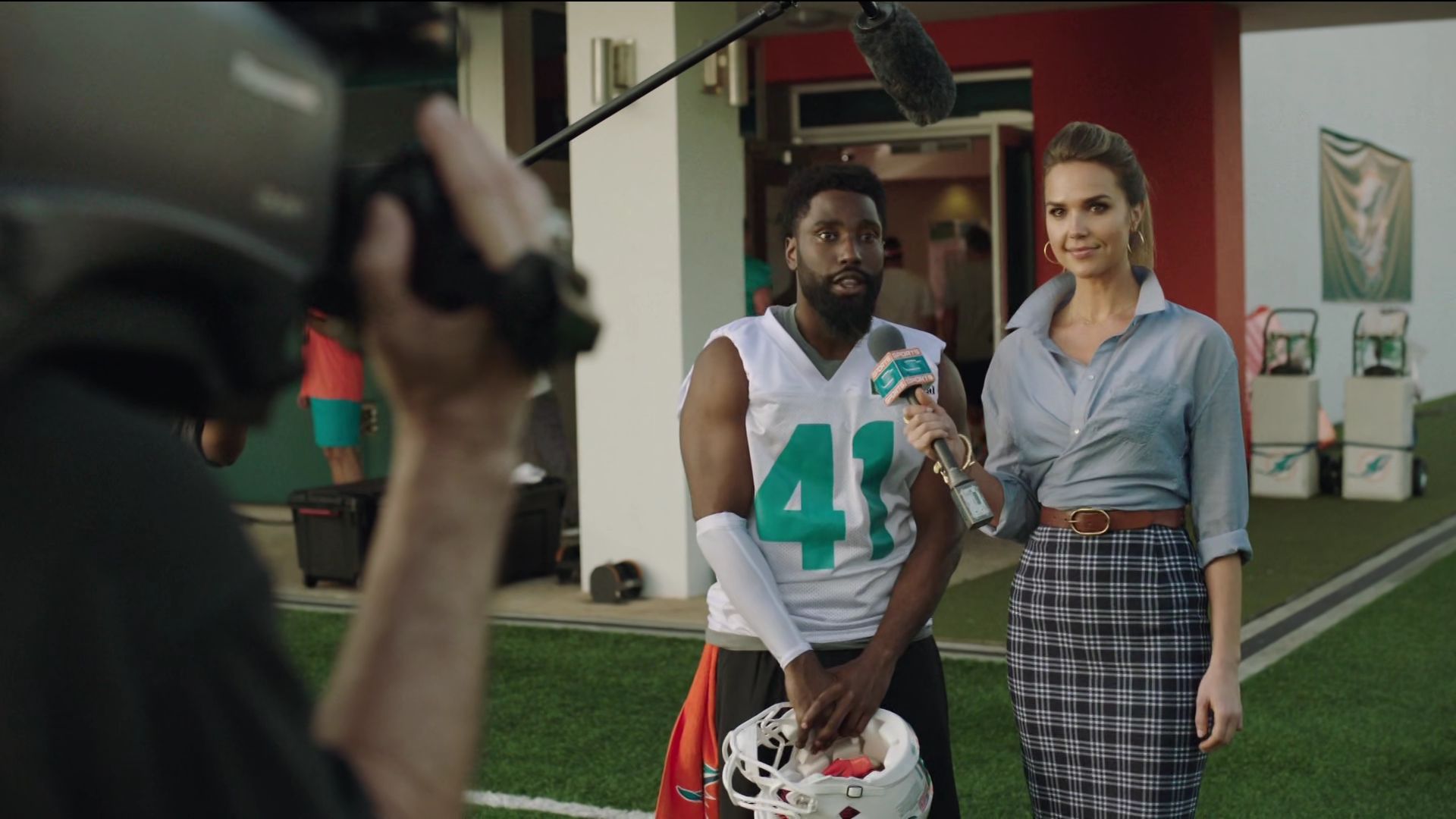Ballers-S01E02-37.jpg