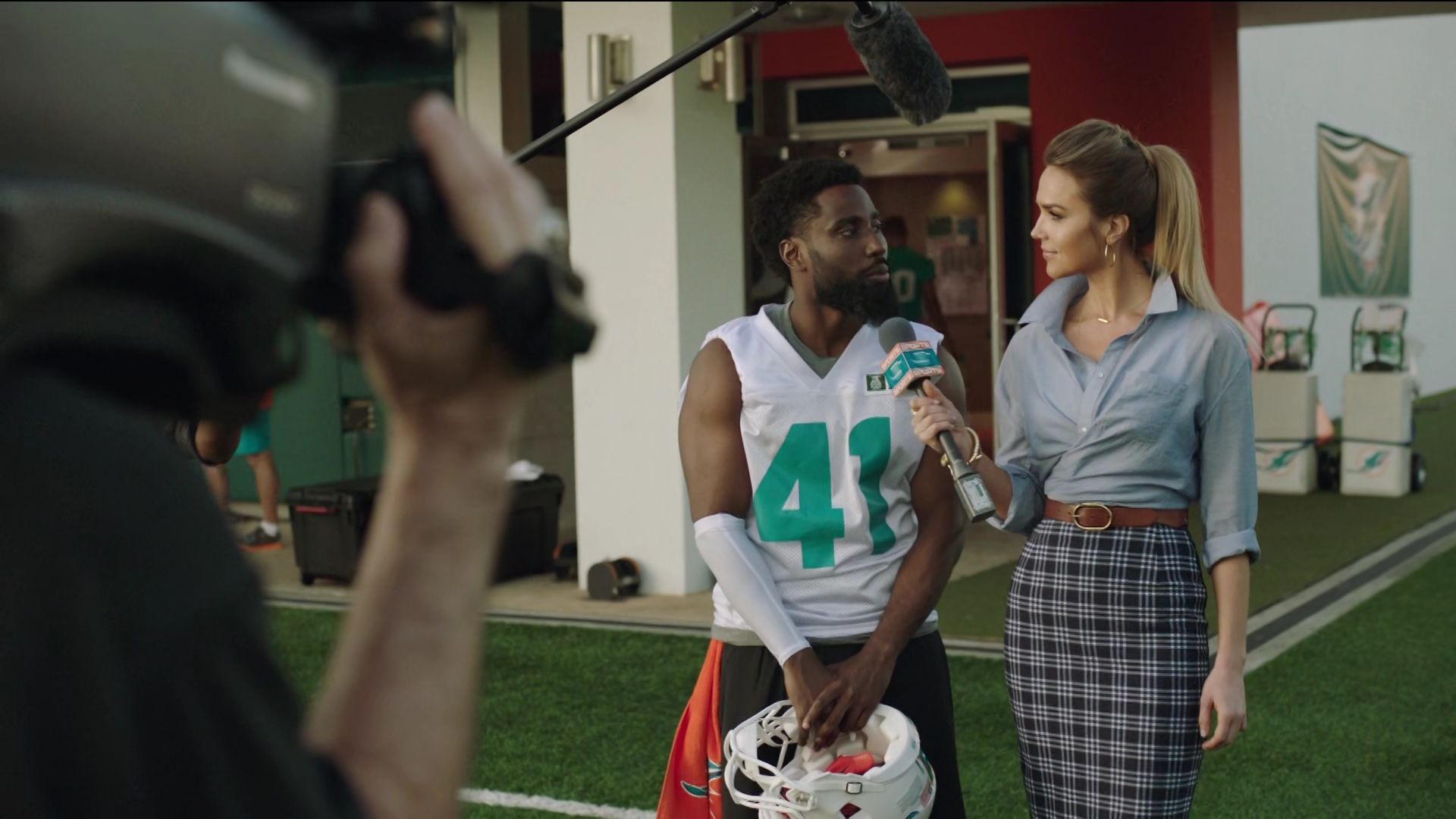Ballers-S01E02-39.jpg
