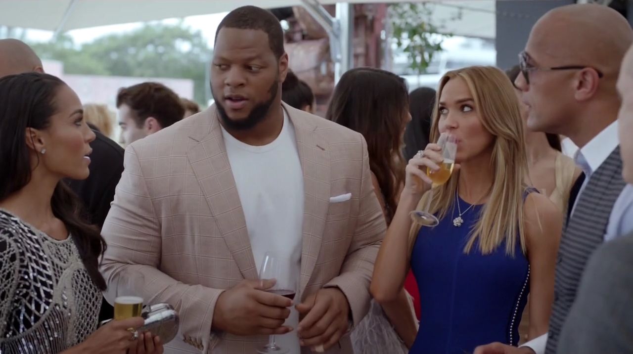 Ballers-S02E01-06.jpg