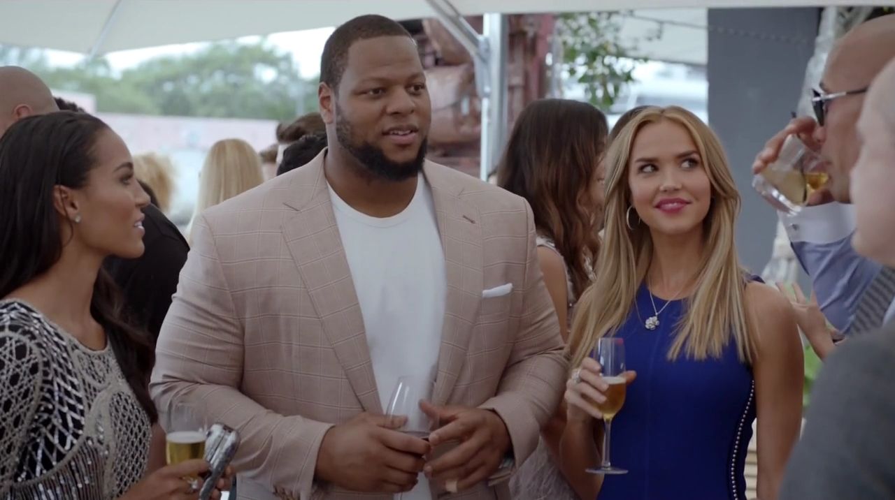 Ballers-S02E01-11.jpg