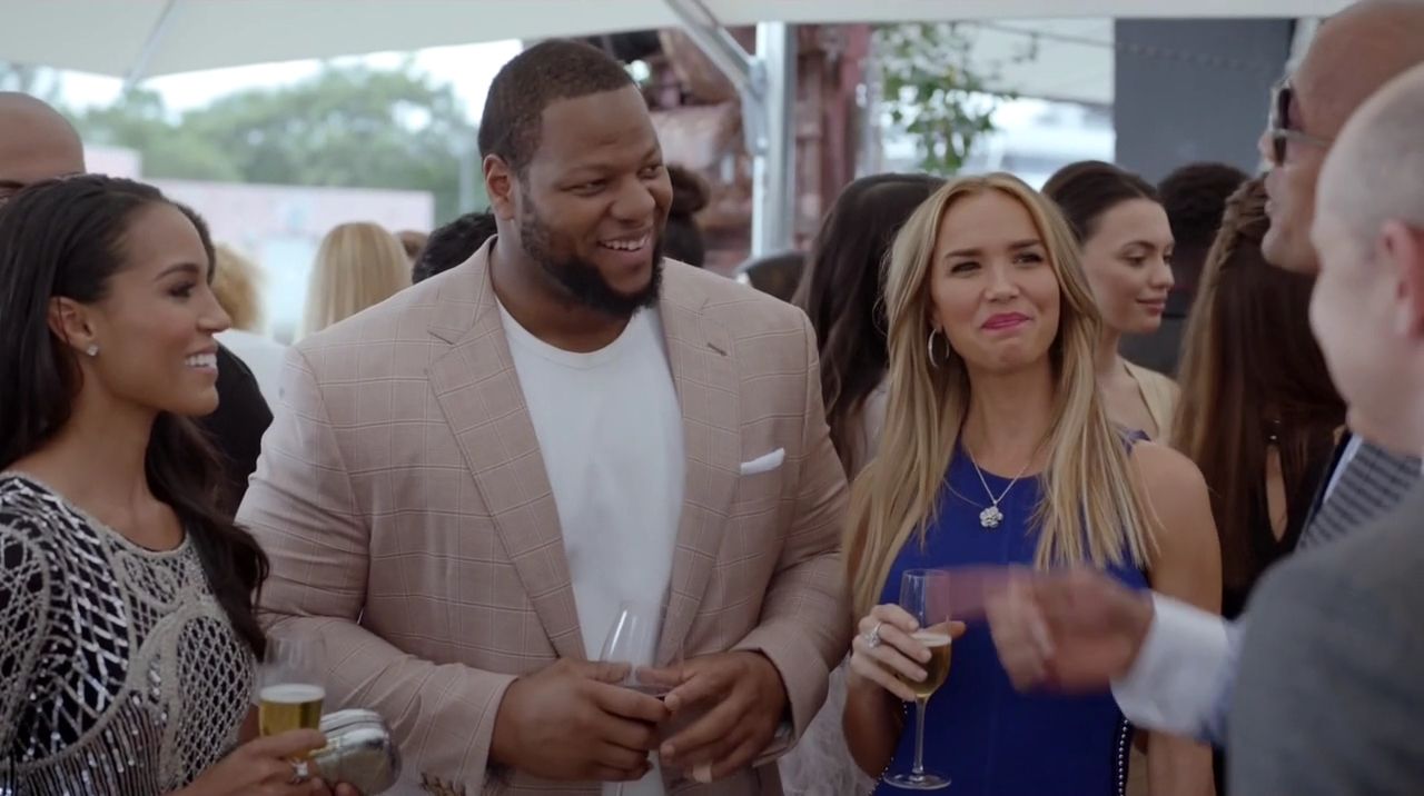 Ballers-S02E01-13.jpg