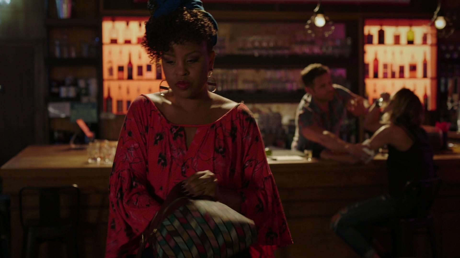 MidnightTexas-S02E03-144.jpg