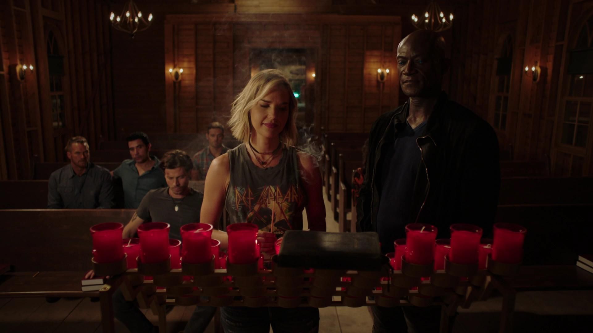 MidnightTexas-S02E03-213.jpg