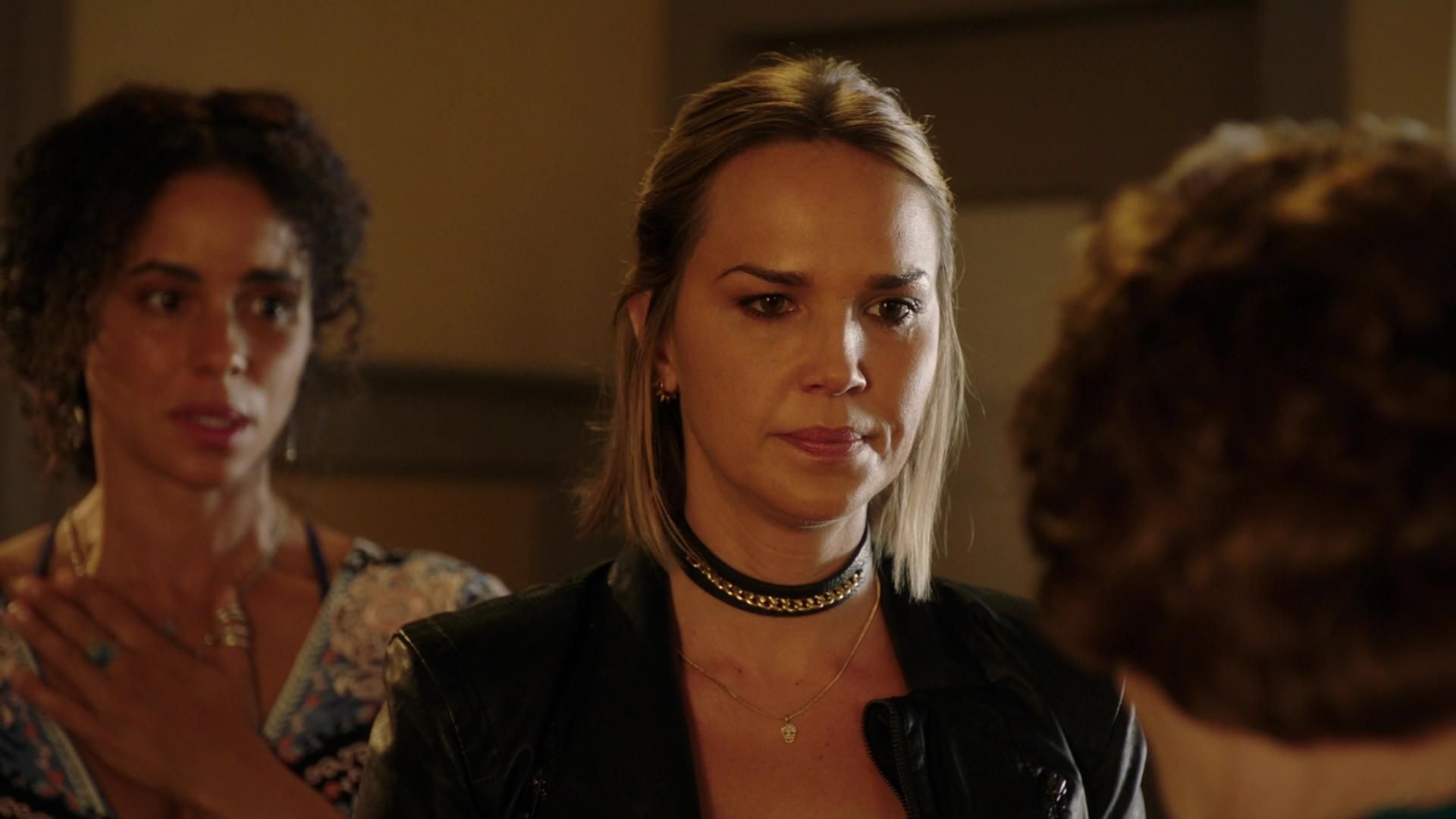 MidnightTexas-S02E04-315.jpg