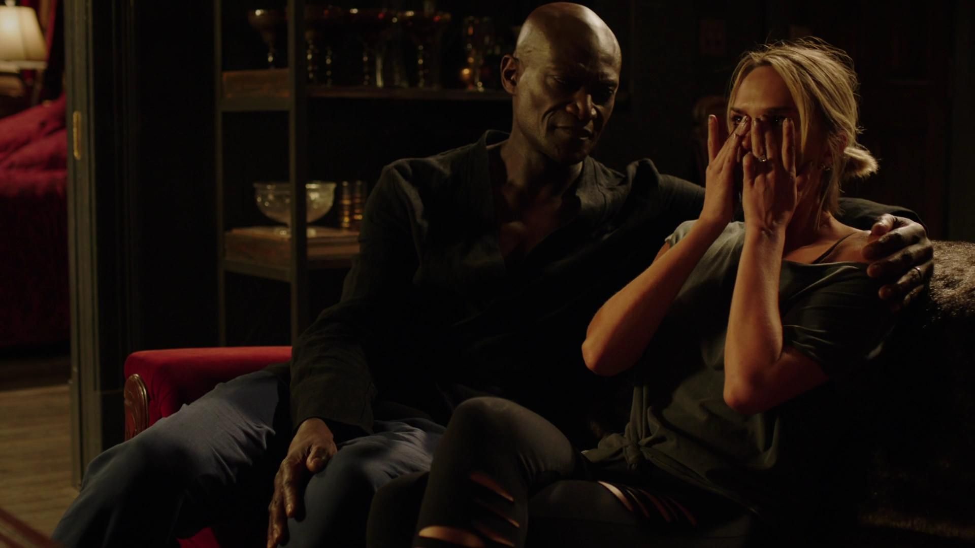 MidnightTexas-S02E04-554.jpg