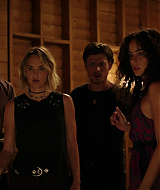 MidnightTexas-S02E04-030.jpg