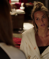 MidnightTexas-S02E04-167.jpg
