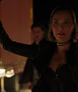 MidnightTexas-S02E04-446.jpg