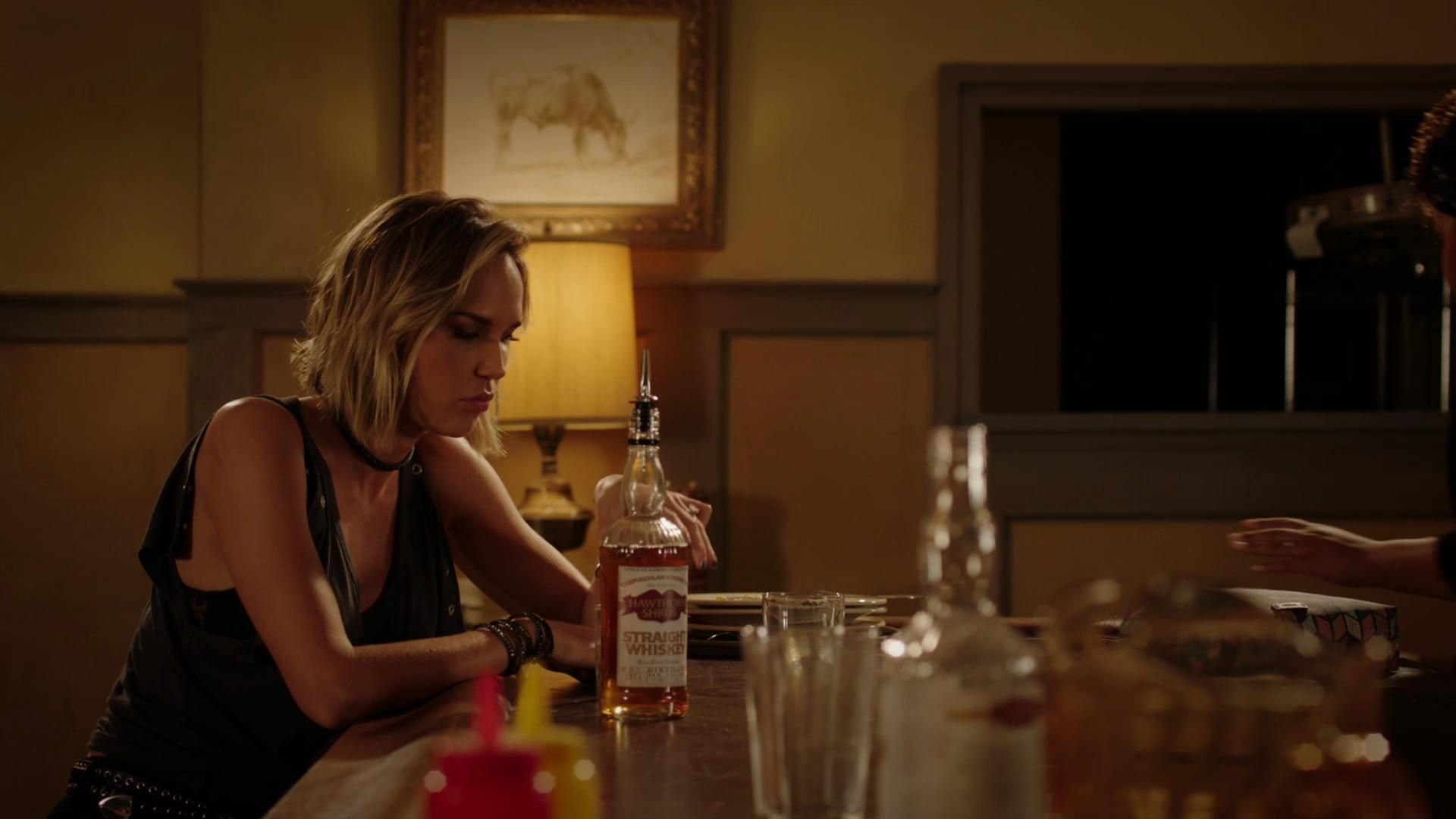 MidnightTexas-S02E05-146.jpg