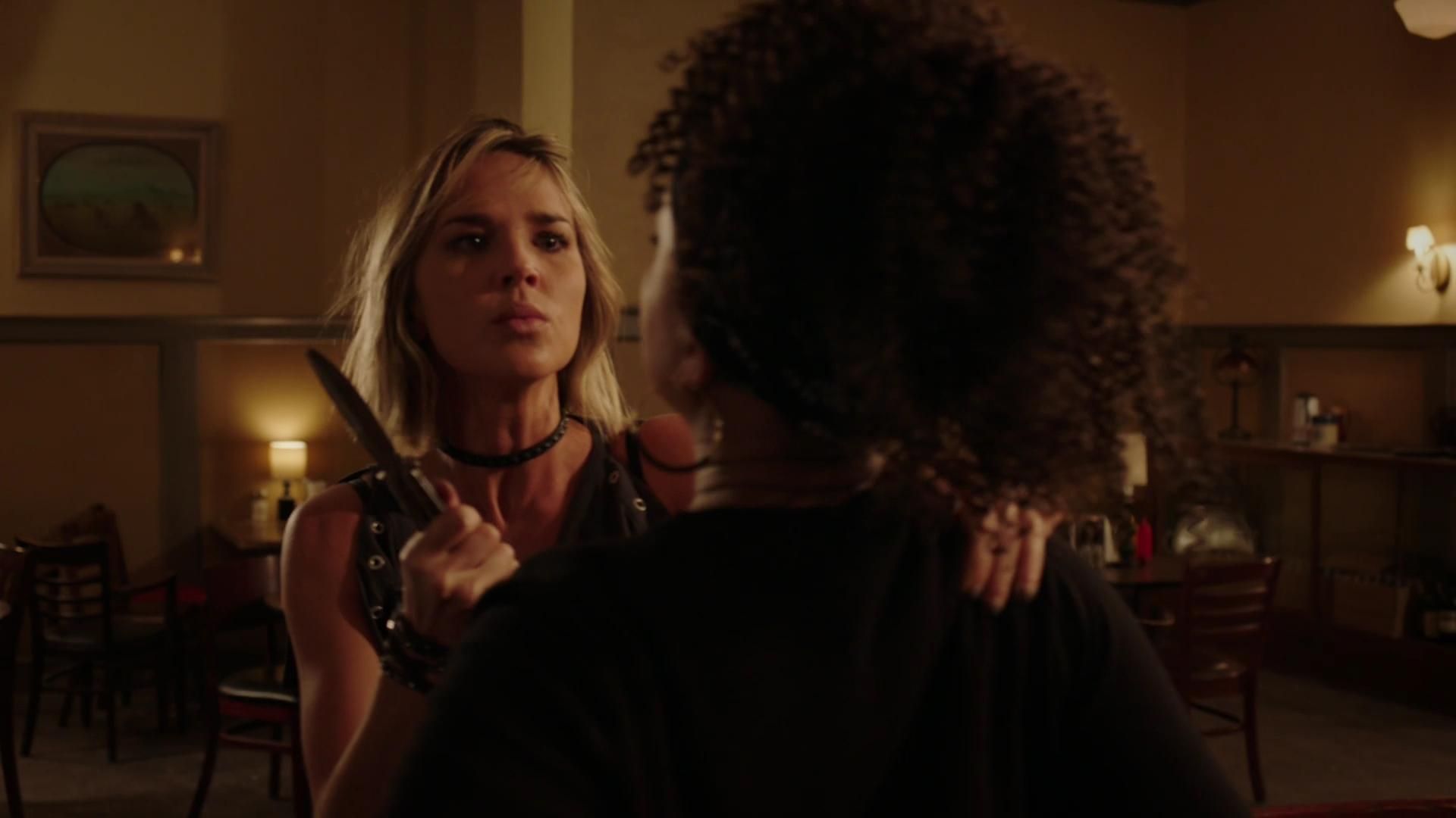 MidnightTexas-S02E05-188.jpg