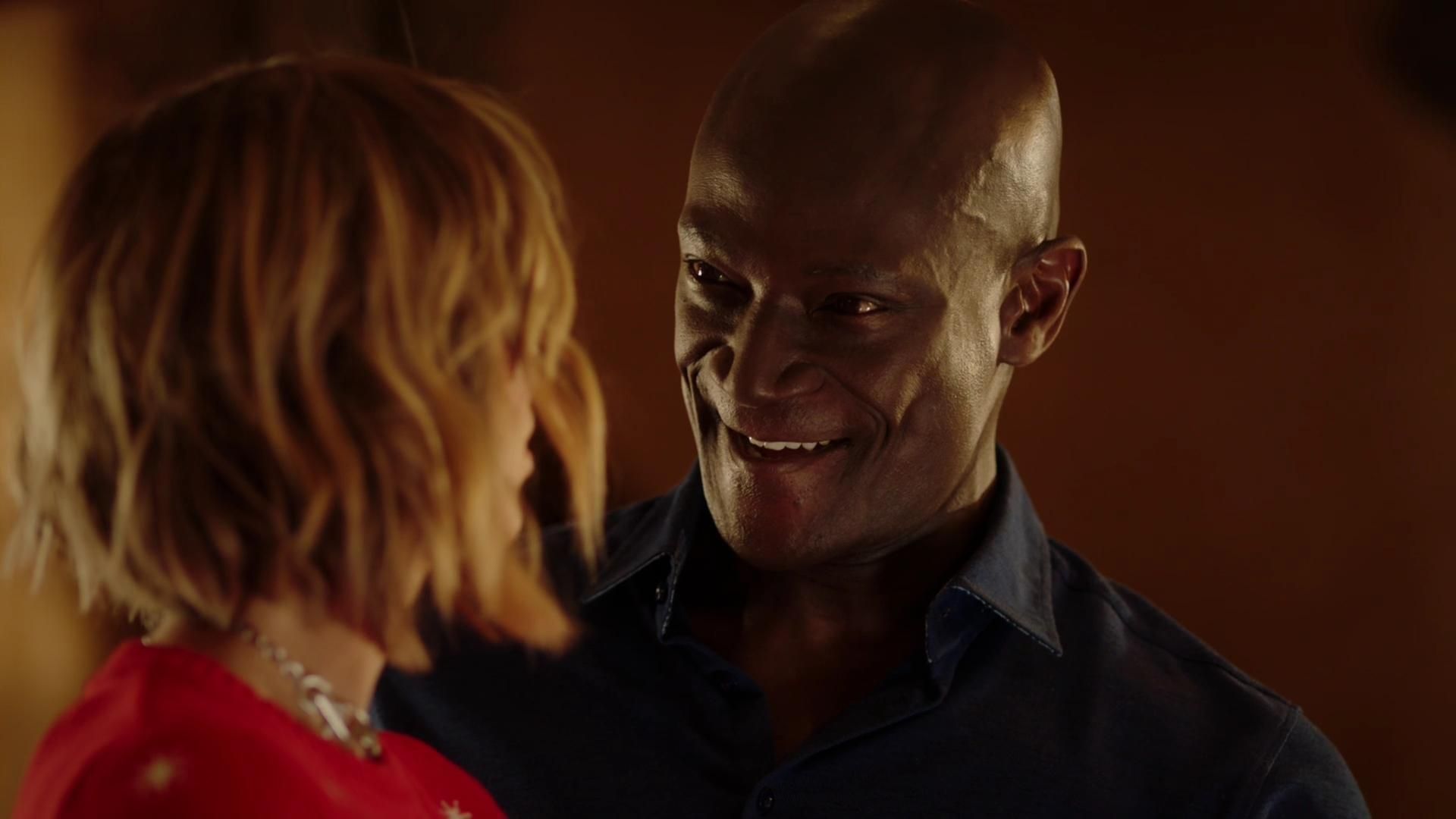 MidnightTexas-S02E05-451.jpg
