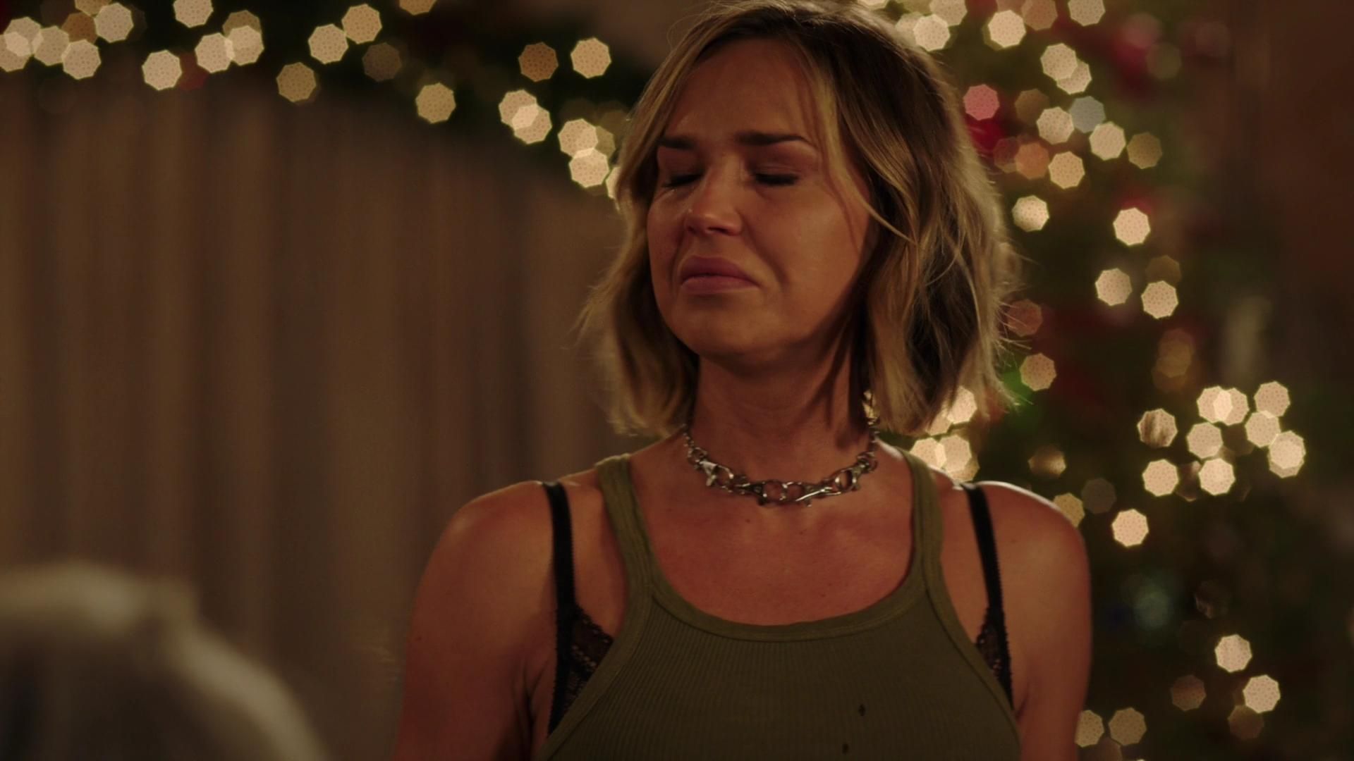 MidnightTexas-S02E05-506.jpg