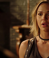 MidnightTexas-S02E05-104.jpg