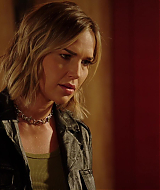 MidnightTexas-S02E05-315.jpg