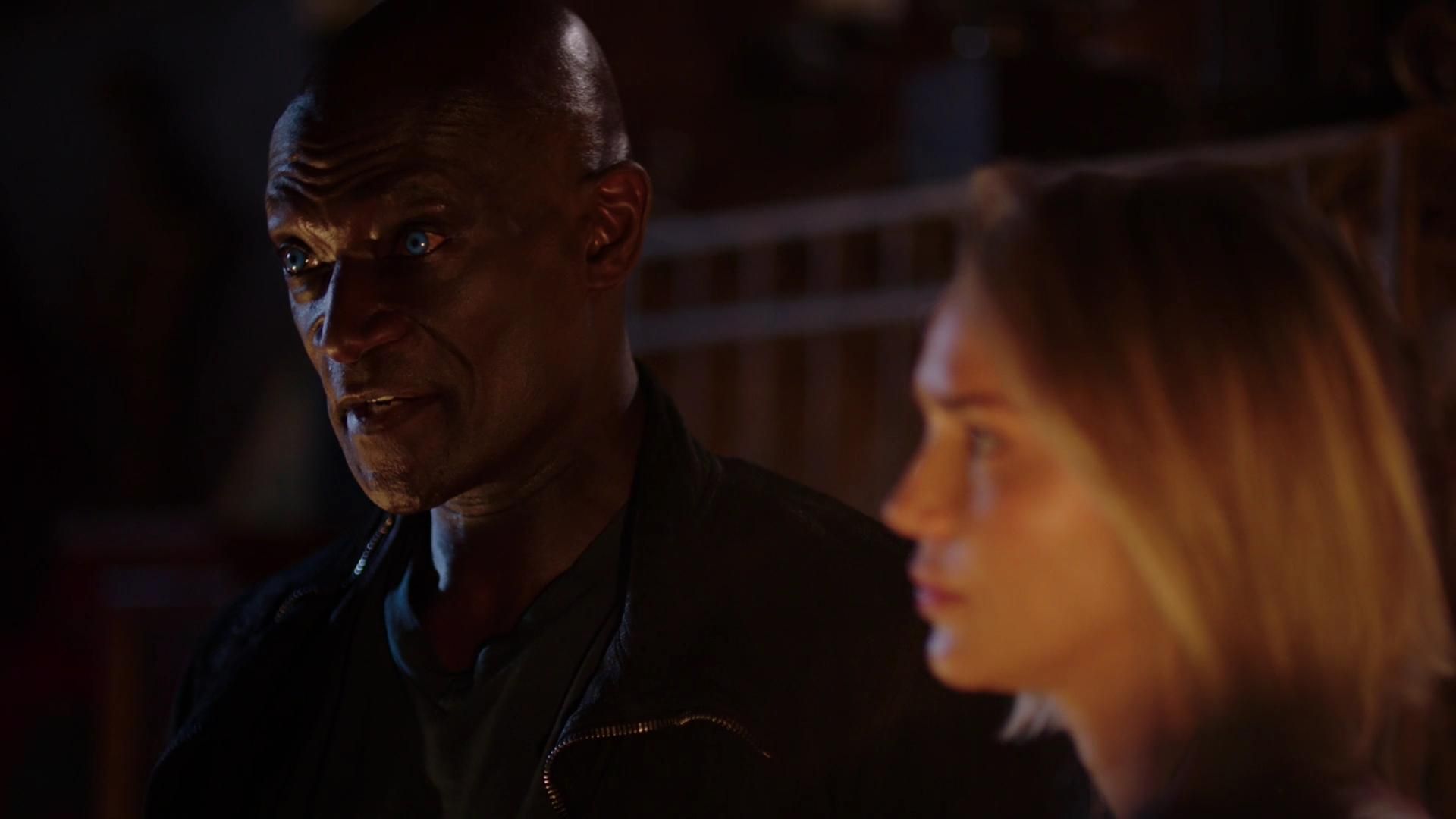 MidnightTexas-S02E06-185.jpg